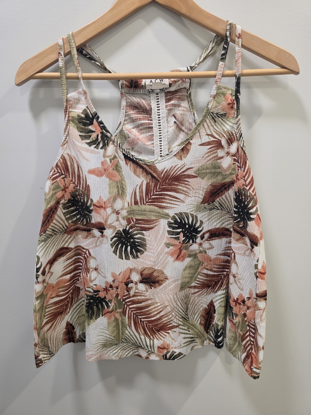 A.C.W. Aldene Contemporary Wear Tropical Floral Racerback Tank Top Size Small